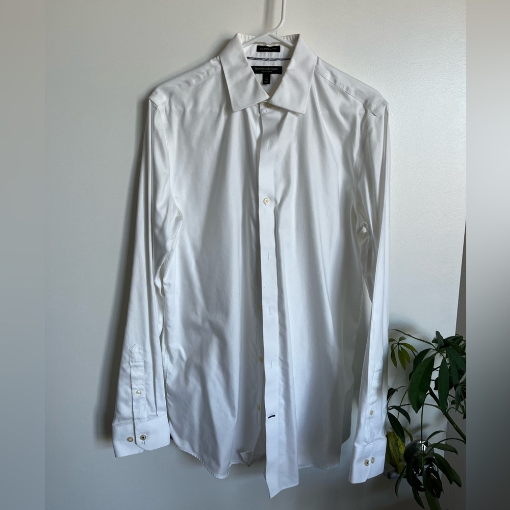 Banana Republic white dress shirt size medium tall